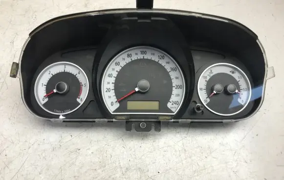 KIA Ceed Speedometer (instrument cluster) 940031H150