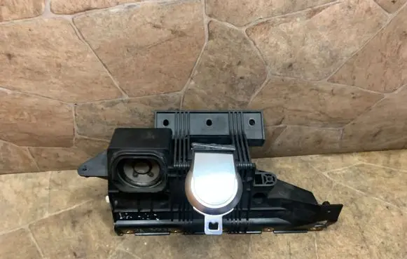 Mercedes-Benz SL R230 Rear seatbelt A2308680131