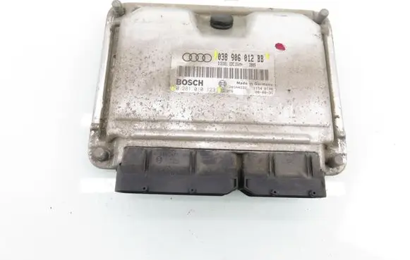 Audi A3 S3 8L Engine control unit/module 0281010123 038906012BB