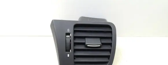 Subaru Outback Dashboard side air vent grill/cover trim