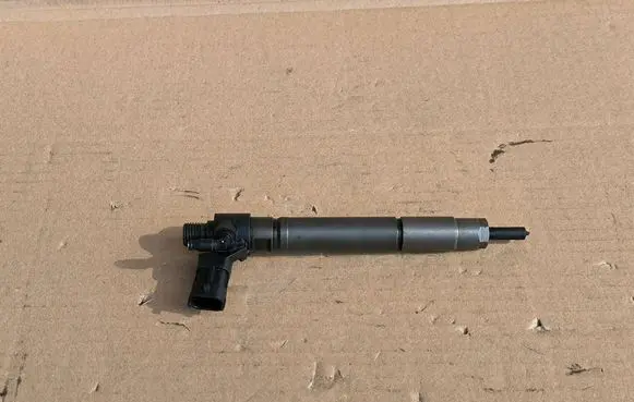 Land Rover Range Rover Evoque L538 Fuel injector 9678068280