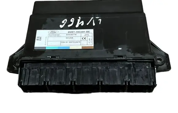 Ford Kuga I Comfort/convenience module 8M5T19G481BE 5WK487791