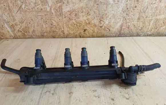 Volkswagen New Beetle Fuel main line pipe 037133317N