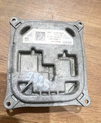 BMW 3 E92 E93 Headlight ballast module Xenon 7263087 10EEG090277 130732930300