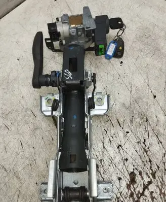 Volvo S60 Steering wheel axle P9491778
