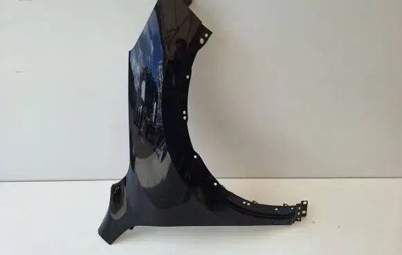 Ford Kuga III Fender LV4BS16015