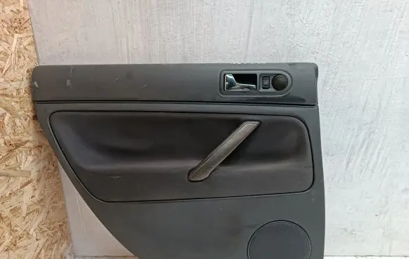 Volkswagen PASSAT B5.5 Rear door card panel trim 3B0868301