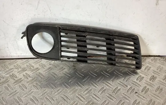 Audi A6 S6 C5 4B Front bumper lower grill 4B0807682R