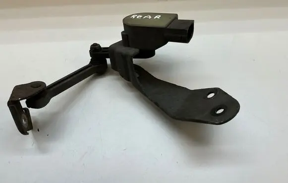 Bentley Continental Rear air suspension level height sensor 4E0616571D 15160100452
