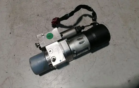 Mercedes-Benz R W251 Tailgate hydraulic pump motor A2518000448