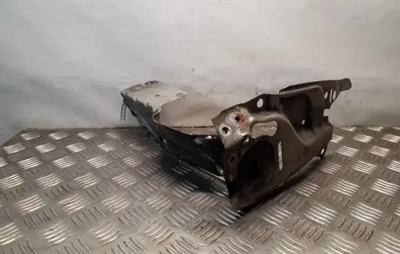 Audi 80 90 S2 B4 Top upper radiator support slam panel
