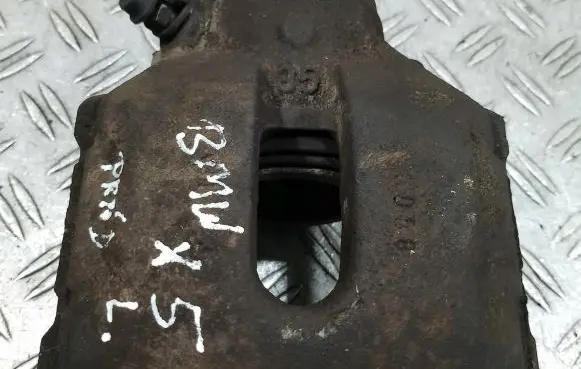 BMW X5 E53 Front brake caliper