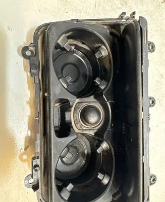 BMW 5 F10 F11 Cup holder front 82262001 9241714 050220130779