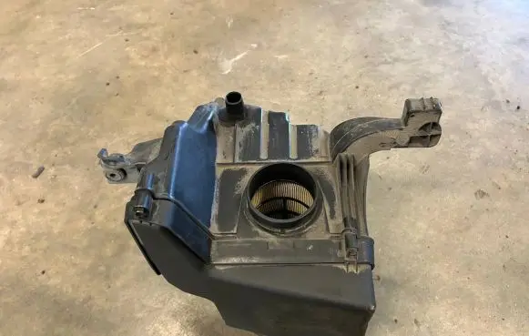Volvo C30 Air filter box 7M519600BF