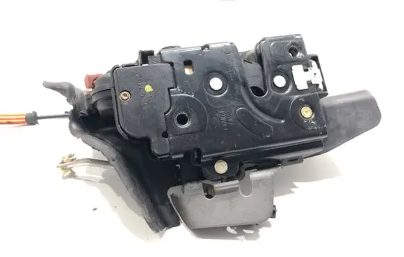 Audi A4 S4 B6 8E 8H Rear door lock 8E0839349