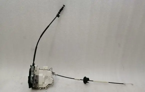 Porsche 911 991 Front door lock 8J2837015E