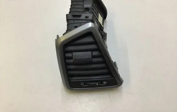 Hyundai Tucson TL Dashboard side air vent grill/cover trim 97490D7900