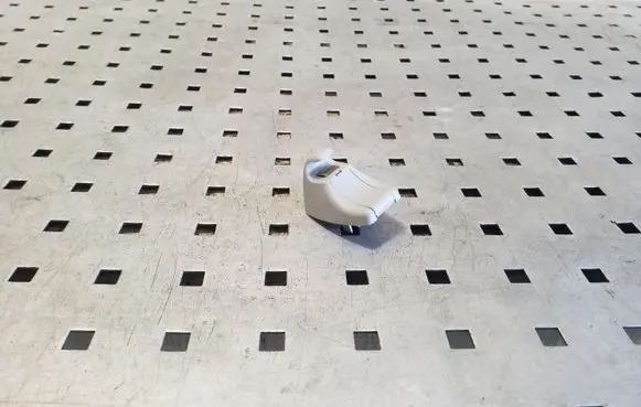Sun visor clip/hook/bracket
