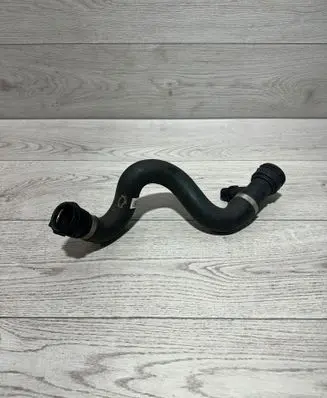 BMW 3 F30 F35 F31 Engine coolant pipe/hose 8667356 866735601 WC866735601