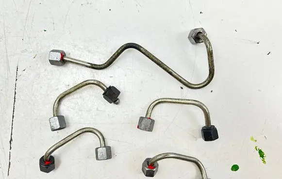Citroen Jumper Fuel injector supply line/pipe 
