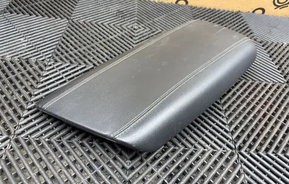 Alfa Romeo Stelvio Armrest