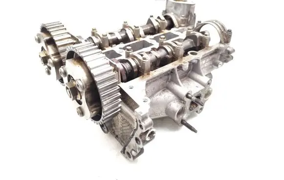 Ford Focus Engine head CM5G-6090-GC