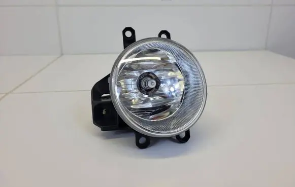 Toyota RAV 4 (XA50) Front fog light A045053
