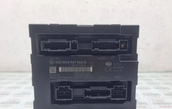 Audi A4 S4 B8 8K Comfort/convenience module 8K0907064N