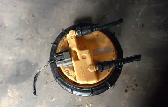 Renault Modus In-tank fuel pump 8200195823 09701687000