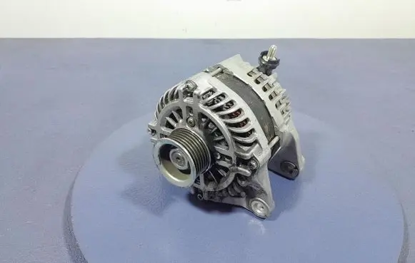 Mazda CX-3 Generator/alternator PY1CA2TX9091
