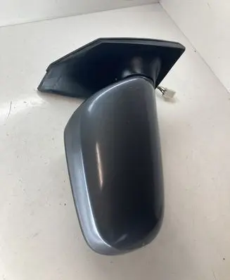 Toyota Corolla E120 E130 Front door electric wing mirror E11015829