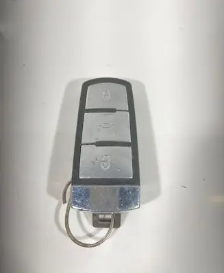 Volkswagen PASSAT B6 Ignition lock 4A13QV1 BH8