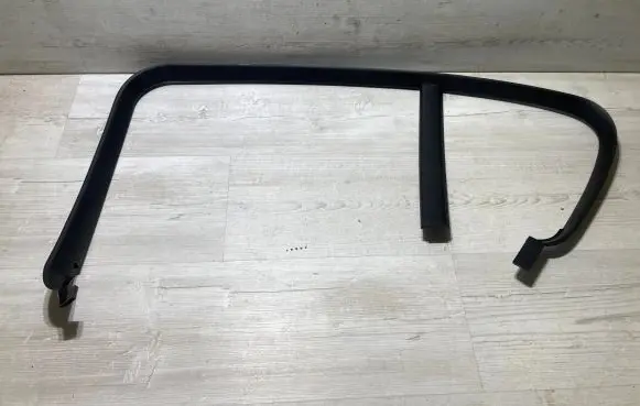 BMW 1 F20 F21 Rear door window/glass frame 7241204