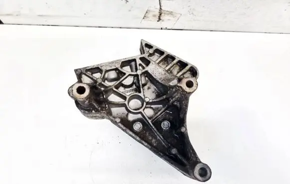 Volkswagen Caddy Engine mounting bracket 03g199207 03g199207G