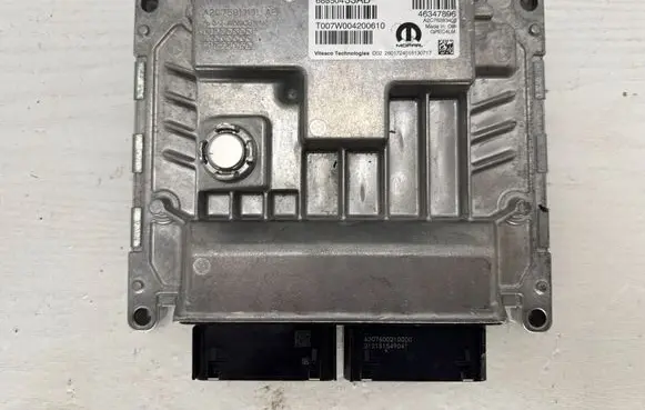 Jeep Renegade Fuel injection control unit/module A2C76283405 46347896 68350433AD