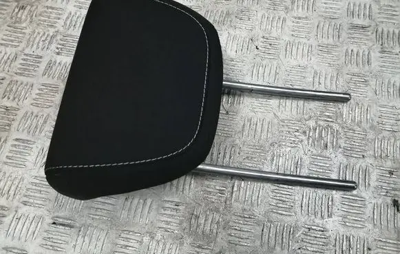 Ford Focus Rear seat headrest 