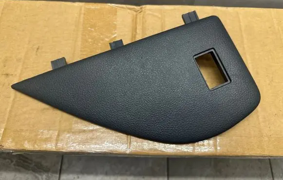 Dashboard side end trim