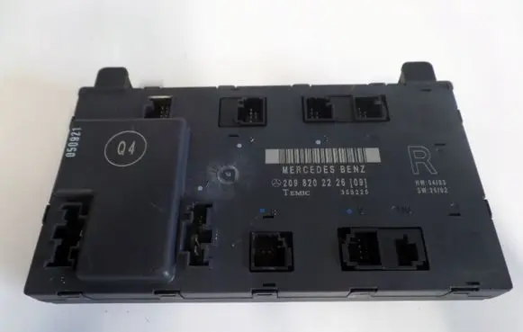Mercedes-Benz CLK A209 C209 Door control unit/module 2098202226W209