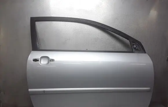 Door (2 Door Coupe)