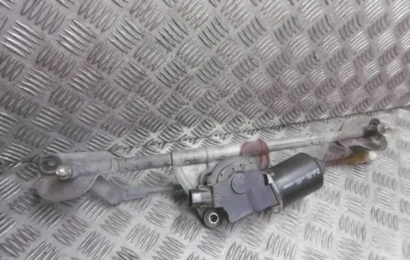 Suzuki Liana Front wiper linkage and motor 159200-5592