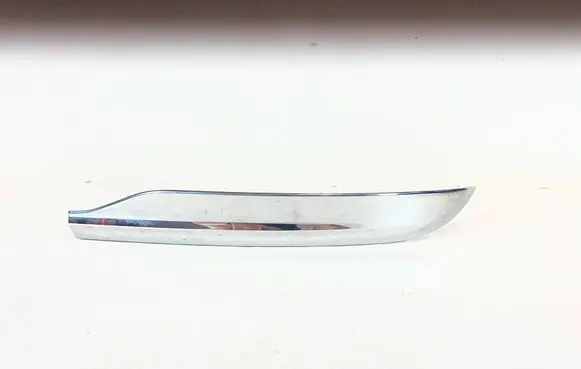 Volvo XC60 Rear bumper trim bar molding 32227902