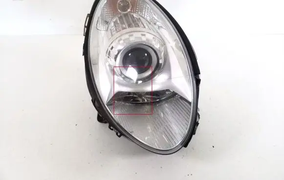 Mercedes-Benz R W251 Headlight/headlamp A2518202261
