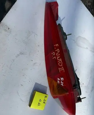 Fiat Punto (188) Rear/tail lights 
