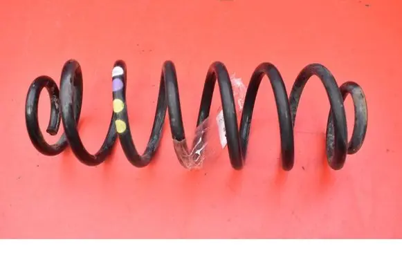 Volkswagen PASSAT CC Rear coil spring