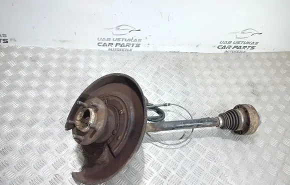 Land Rover Range Rover L322 Rear wheel hub spindle/knuckle 