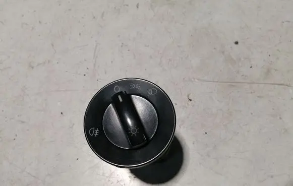 Volkswagen Transporter - Caravelle T5 Light switch