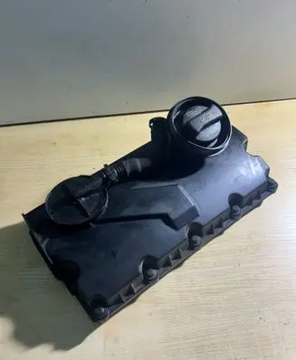 Volkswagen PASSAT B6 Rocker cam cover 038103469