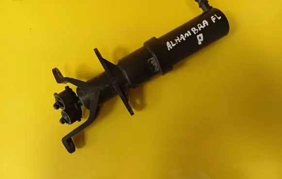 Headlight washer spray nozzle