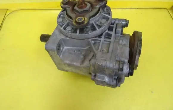 Volkswagen Bora Gearbox transfer box case 02M409148A