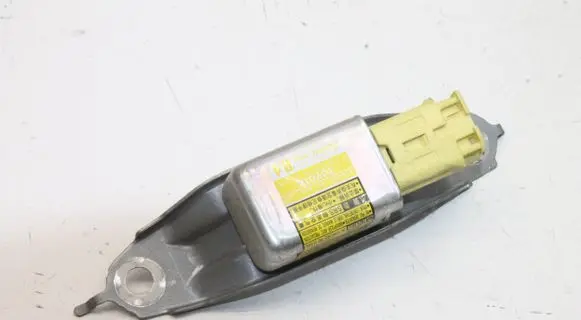 Toyota Prius (XW20) Other devices 8983347030